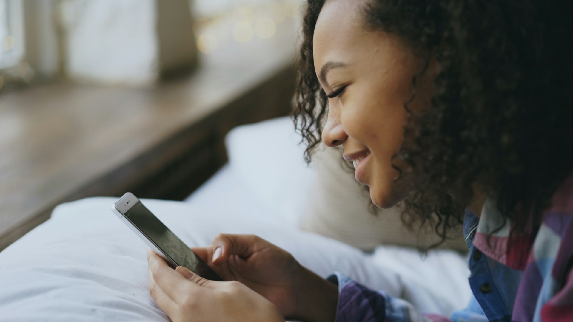 The Science of Blue Light: Why Your Phone is a Sleep Thief